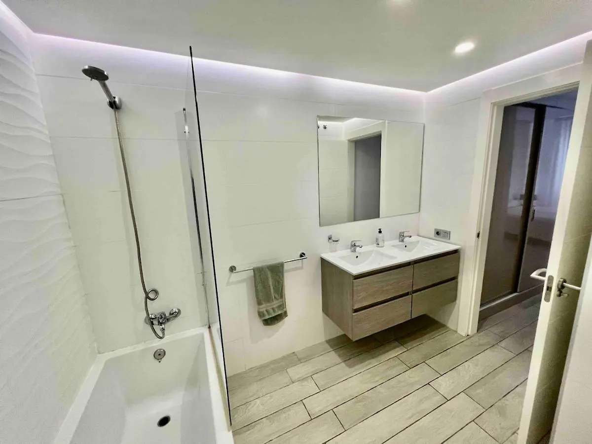 Apartment Ferienwohnung Ocean Garden, Heated Pool, Sunny Terrace,Fast Wifi Costa Adeje  Spanien